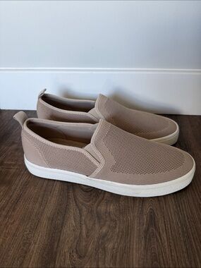 NWOT Men's H&M Slip-On Knit Sneakers in Beige Size 41